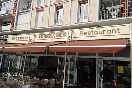 Store banne restaurant Sanary, La Seyne sur mer, toulon, hyères
